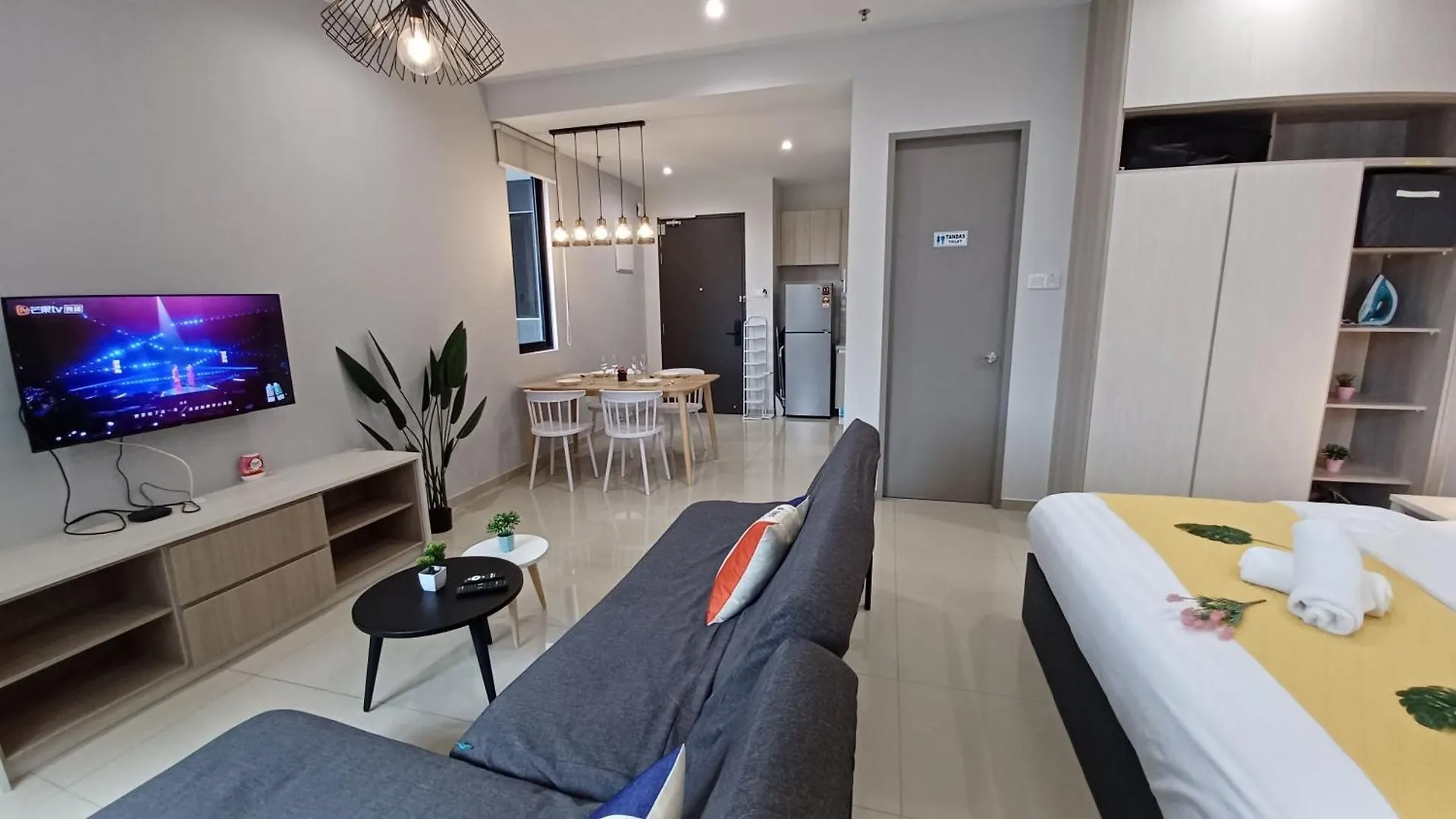 Lejlighed Ls Iconic Regency #Queensbay Mall#Fiz#Airport Bayan Lepas Malaysia